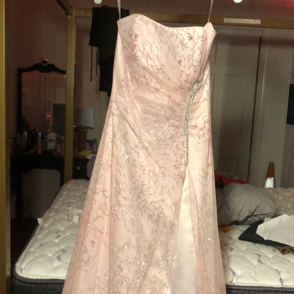 This is an evening gown, with rose gold and silver glitter patterns with flowers